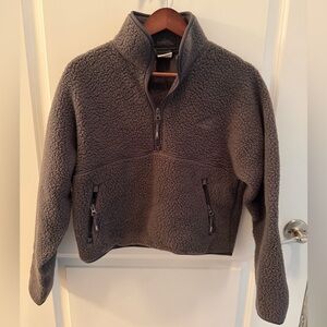 TNA/ Aritzia quarter zip fleece a little cropped